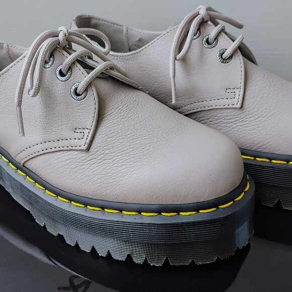 Dr. Martens Men\'s 1461 Quad II Platform Derby in Cool & Unique Vintage Taupe main image 12